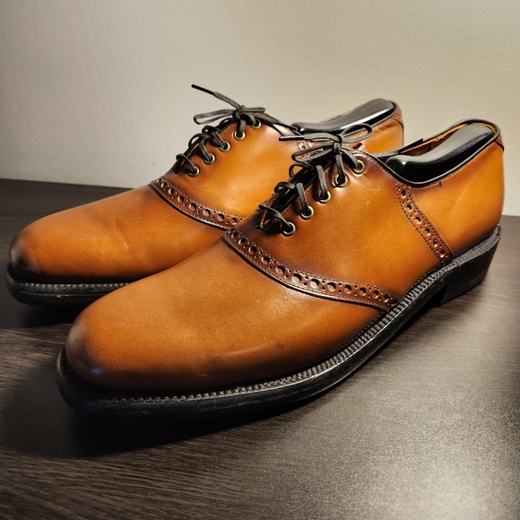 Vintage Weyenberg Massagic Cap-Toe Leather Dress Shoes 10.5B - Picture 2 of 9